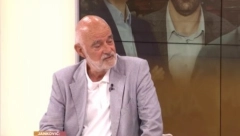 ISLAMISTIČKI PORTAL RADI PROMOCIJU ALEKSIĆA, MARINIKE I ĆUTE "Slobodna Bosna" se nada pobedi poraženog Jankovića, a smeta im i Šešelj