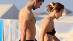 SNIMCI SA ODMORA KOJI ODUZIMAJU DAH Jelena Đoković u bikiniju pokazala kakva je lepotica, trbušnjaci, vitka linija