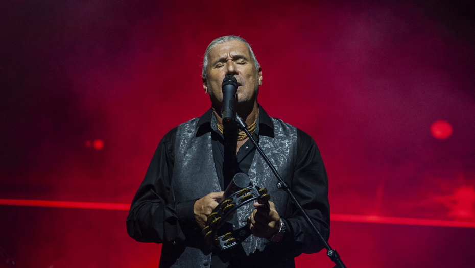 PROSLAVLJENI TENOR GORAN KARAN  I OVE GODINE PEVAĆE  "U SRCU BEOGRADA“