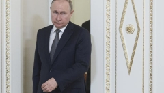 PUTIN SE OBRAĆA U Sankt Peterburg stigli lideri mnogih zemalja