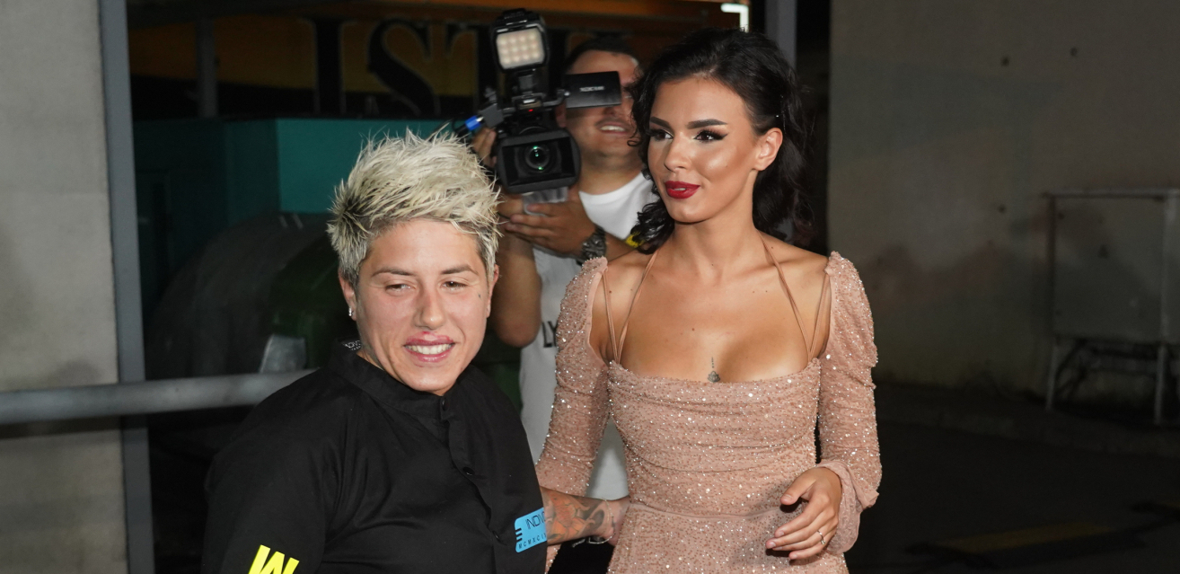 ZNAM SVAŠTA O NJOJ, SAMO SE PRAVI FINA! Matora šokirala voditelja, žestoko udarila na bivšu suprugu, ne želi više da ćuti!