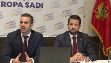 PREDIZBORNI HAOS KOD ĐETIĆA: Ko profitira posle razlaza Milatovića i Spajića