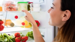 DA LI I VI GREŠITE? Namirinice koje ne treba čuvati u frižideru, jer se u njemu brže pokvare, a svi ih tamo držimo!