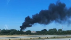 CRNI DIM SE VIDEO S AUTO-PUTA Goreo objekat u Dobanovcima (VIDEO)