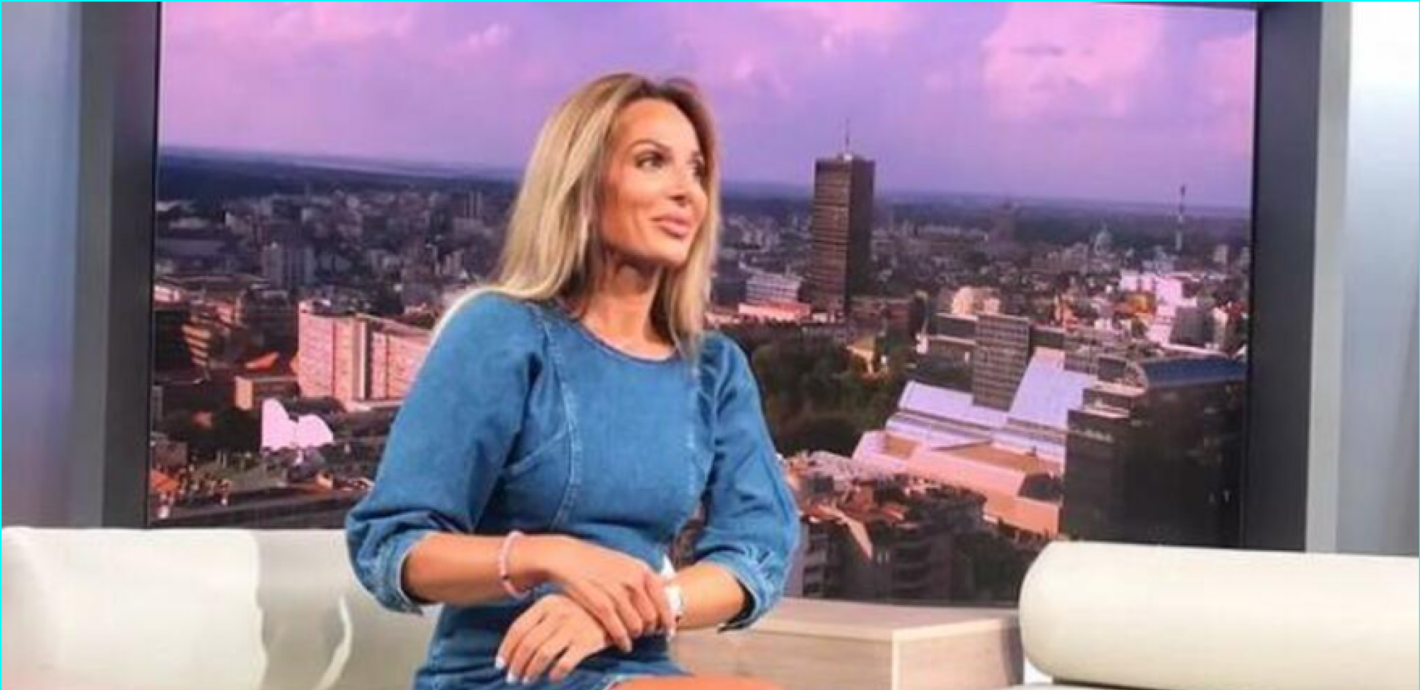 VODITELJKA RTS-A  POZIRALA NA LUKSUZNOJ JAHTI U mini teksas šortsu pokazala izvajane, duge noge, muškarcima pale vilice