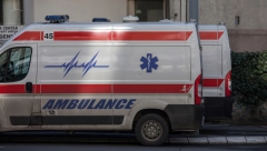 DVA BRATA KOLIMA SLETELA SA PUTA KOD KUČEVA Jedan (23) zadobio teške telesne povrede