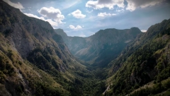 ŽENA POGINULA NA PLANINARENJU U ALBANIJI Među povređenima ima troje Srba