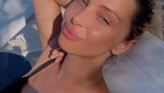 ODUŠEVILA IZGLEDOM NAKON POROĐAJA Maja Berović pokazala zmijsko telo