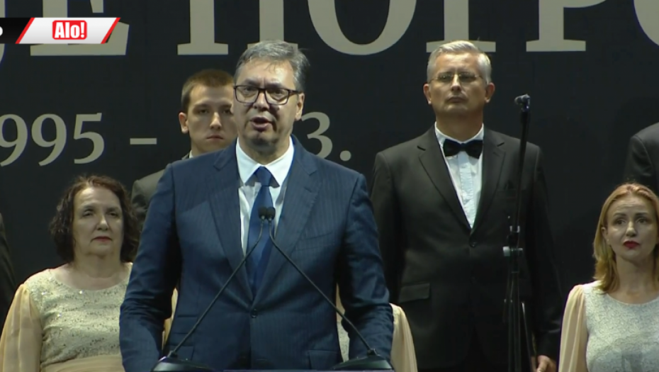 VUČIĆ POSLAO SNAŽNU PORUKU Srbija nije tamo daleko i tamo negde, Srbija je u vašim srcima kao što je Srpska u našim (FOTO/VIDEO)