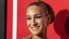 SARA DŽESIKA PARKER GAZI ŠESTU DECENIJU I U ODLIČNOJ JE FORMI Pet namirnica su tajna njenog dobrog izgleda
