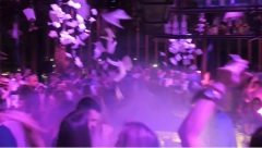 OTKRIVENO KO SU BEOGRAĐANKA I BUDVANKA KOJE SU SE MAKLJALE U DISKOTECI: Nakon prosutog pića nastao LOM!