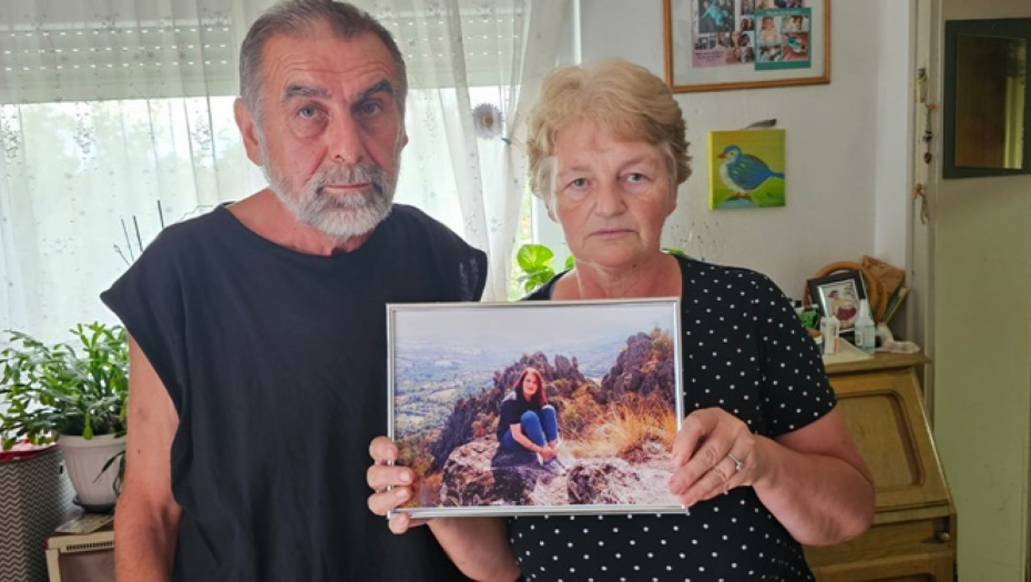 "NAŠE DETE JE UMRLO ZBOG NEBRIGE U BOLNICI" Lela je primljena zbog moždanog udara, oglasio se i UKC Kragujevac