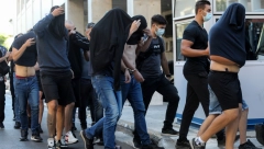 DONETA ODLUKA Zatvor čeka svih 105 huligana koji su učestovali u tuči u Atini