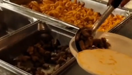 BIO SAM ŽIRANT PRIJATELJU, SAD NEMAM NI ZA HLEB Kad plati tuđi kredit Vladi i njegovoj ženine ostaje ništa