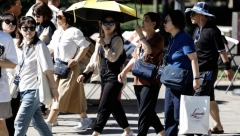 DANAS SUNČANO I PRETOPLO, TEMPERATURA DO  35 STEPENI! Evo kad će da GRUNU pljuskovi!