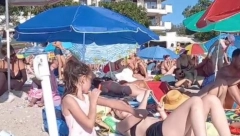 "OVO JE JEZIVO, MAJKE MI" Snimak "pakla" sa crnogorske plaže ostavio ljude u šoku