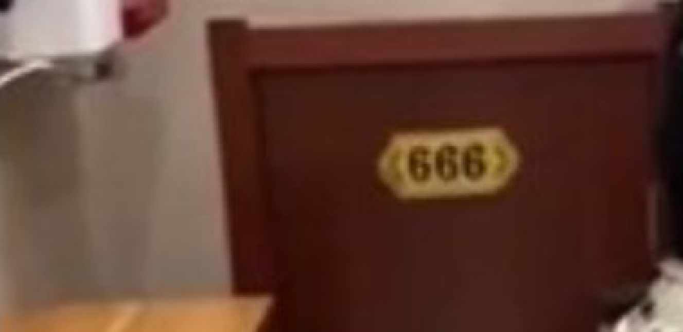 DA LI BISTE PRENOĆILI U SOBI "666"? Platićete skoro 1,50 evro, ali ne zbog broja na vratima