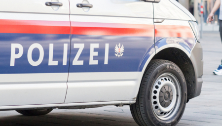 AUSTRIJSKA POLICIJA UBILA SRBINA Sa prozora ispalio više hitaca, a pre toga bacao stvari