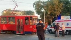 SUDAR TRAMVAJA I AUTOBUSA U BEOGRADU! Povređeno deset ljudi