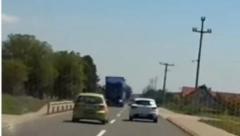 ZASTRAŠUJUĆI SNIMAK IZ VRNJAČKE BANJE: Vozač automobila se bukvalno zaleće u kamion - klasičan primer KAMIKAZA vozača! (VIDEO)