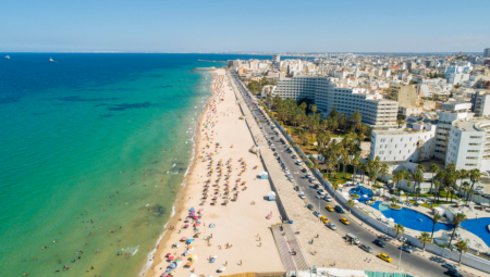 MONSTRUM DUG 3 METRA VREBA U PLIĆAKU Zbog ovog snimka, mnogi se ne usuđuju da odu na plažu! (VIDEO)