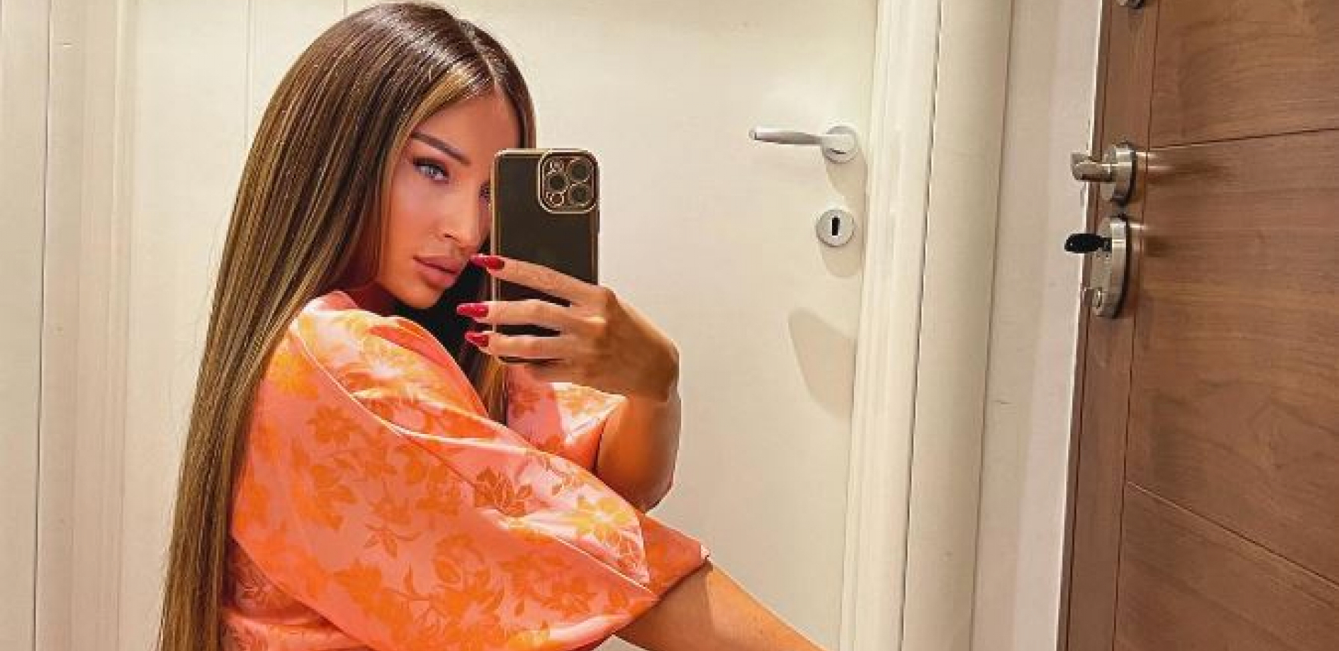 HITNO SE OGLASILA! Pevačici ozbiljno narušeno zdravlje, otkazala sve nastupe, evo o čemu je reč