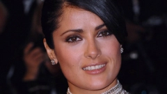 NE VOLI INTENZIVNE TRENINGE Selma Hajek otkrila u čemu je tajna njenog fit i mladolikog izgleda