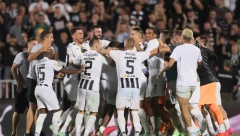 DULJAJ MNOGO POMAŽE MLADIM IGRAČIMA Partizanov biser ima samo reči hvale na račun trenera crno-belih