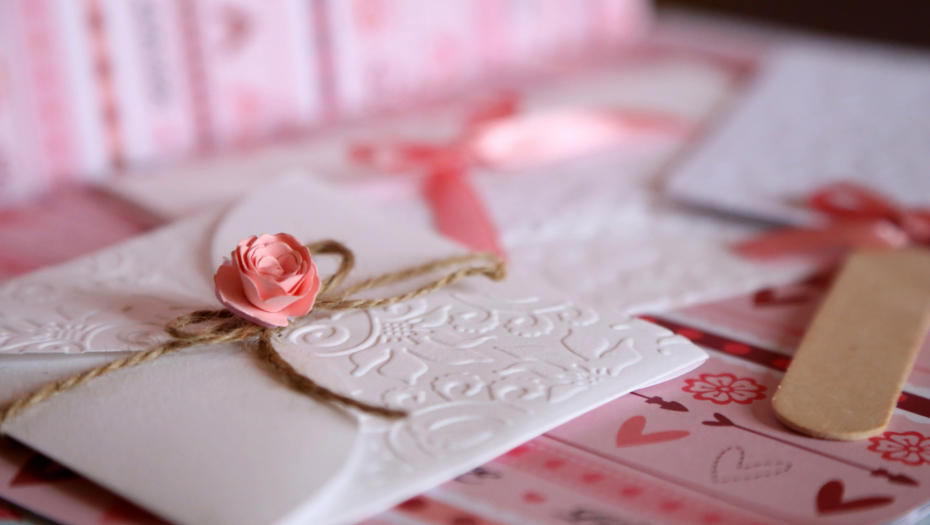 NEMANJI JE SUPERĆELIJSKA OLUJA DONELA POZIVNICU ZA SVADBU Preletela je 92 kilometra, a evo šta je on odlučio da uradi