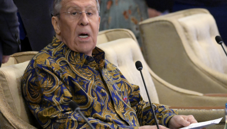 LAVROV OTKRIO KO RATUJE PROTIV RUSIJE Ukrajinu su godinama spremali