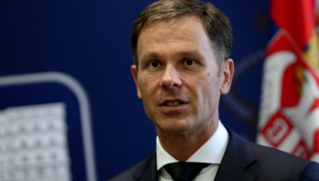 NOVA RADNA MESTA, VEĆE PLATE I PENZIJE... Ministar Mali objasnio koliko je važno za građane što je Srbija dobila investicioni rejting!