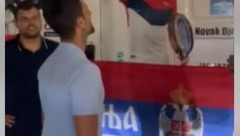 „ŽIVJELE SRBIJA I SRPSKA!“ Đoković ispunio obećanje braći kamiondžijama iz Banjaluke (VIDEO)