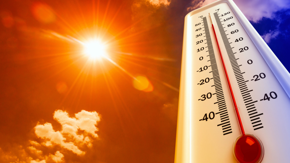 UPALJENI METEOALARMI ZA CELU SRBIJU Danas tropske vrućine, a od sutra DRASTIČNA PROMENA VREMENA