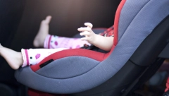 BEBU ZABORAVIO U KOLIMA, UMRLA OD VRUĆINE Otac otišao na posao, a dete nije odveo u vrtić