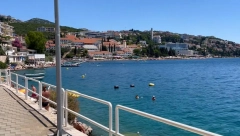 Tuzlak pljačkao turiste po Neumu pa uhvaćen u zasedu