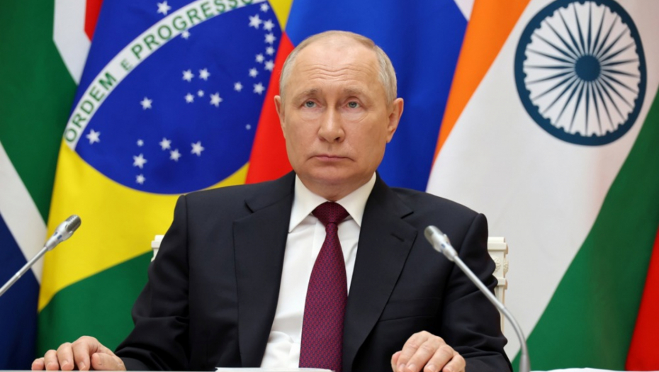 PUTIN UPRO PRSTOM U ZAPAD Evo šta je ruski predsednik poručio na samitu Briksa
