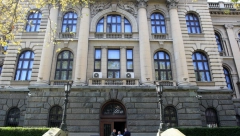 NARODNI POSLANIK ZAVRŠIO U BOLNICI! Zadobio teške povrede obe noge!