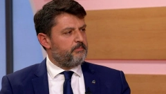 BOŽOVIĆ USPEO DA UĐE U CRNU GORU Zabrana ulaska izbrisana iz sistema