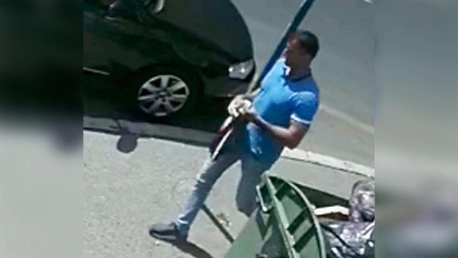 AKO VIDITE OVOG MUŠKARCA, ODMAH POZOVITE POLICIJU MUP objavio fotografiju čoveka u plavoj majici