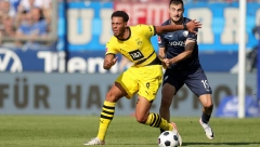 DORTMUND SE VEĆ "OKLIZNUO" Katastrofa novajlije sa igračem više
