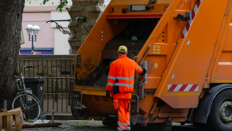ONI SU NAŠI HEROJI Radnici "Gradske čistoće" nakon zahteva jedne Beograđanke potezom oduševili građane