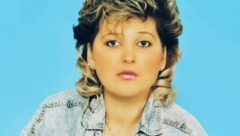 DA LI PREPOZNAJETE PEVAČICU SA FOTOGRAFIJE? Danas je atraktivna plavuša, jedna je od najlepših na estradi, a ovako je izgledala na početku karijere