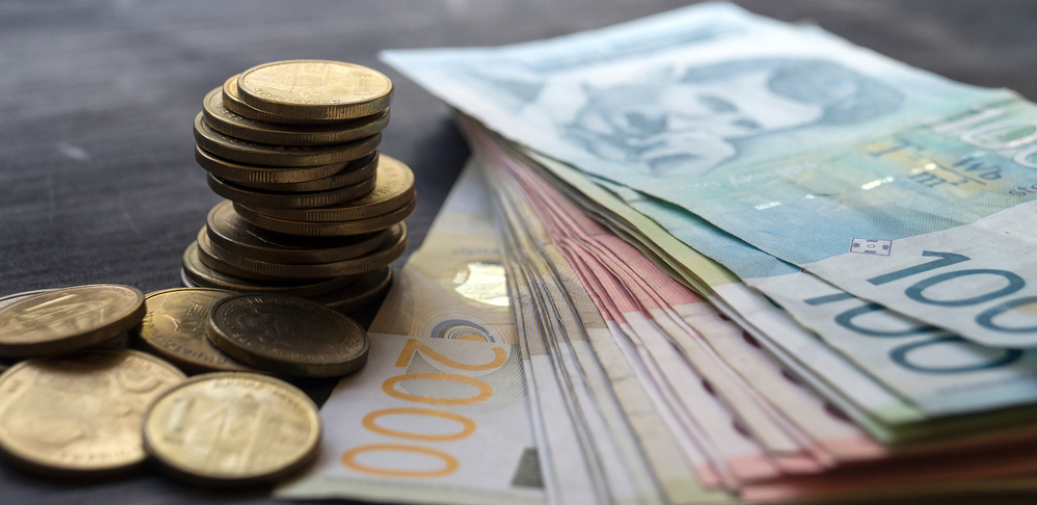 KOLIKI JE KURS EVRA DANAS U SRBIJI? Ovo su vrednosti po kojim menjačnice prodaju valute