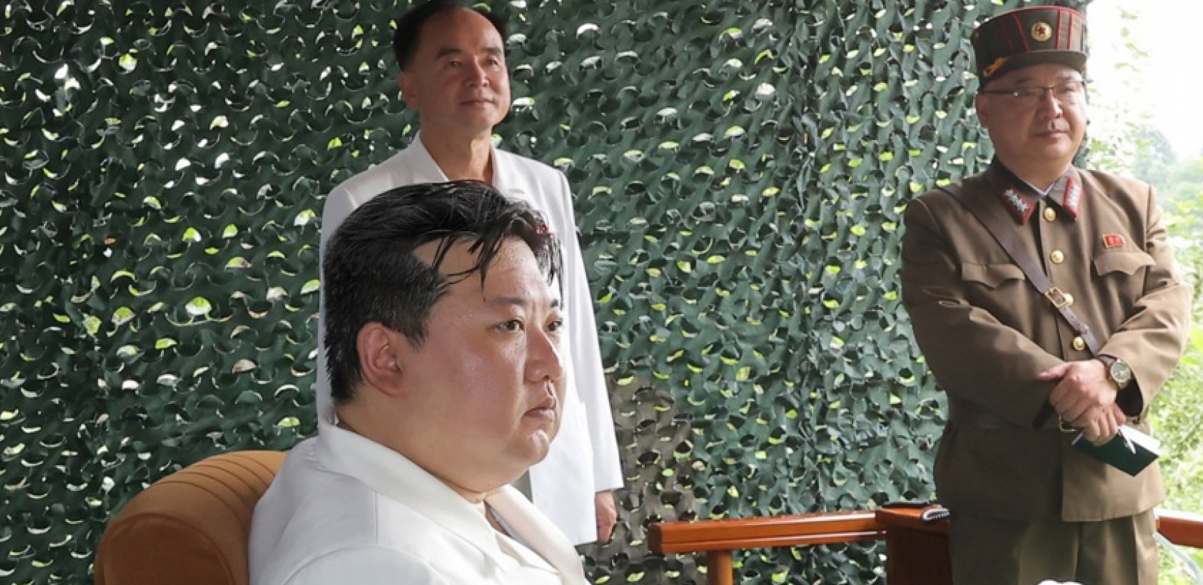 KIM IMA NOVU OPASNU IGRAČKU Pjongjang predstavio oružje od kojeg će drhtati svet