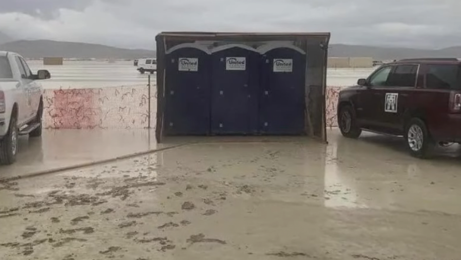 DESETINE HILJADA LJUDI ZAROBLJENO U ŽIVOM BLATU Ni hitne službe ne mogu da im priđu (VIDEO)