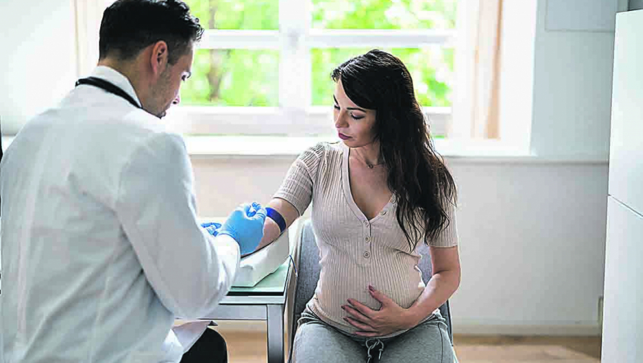 LEKARI UPOZORAVAJU BUDUĆE RODITELJE  Ne bacajte 1.500 evra na prenatalne testove