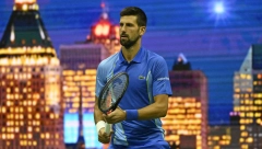 SRAMOTNI SU Amerikancima smeta i kad Novak peva: Prozvali Đokovića bez osnova