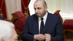 TATAR SA KRIMA PREUZIMA KORMILO Novi adut Zelenskog, njegovu porodicu su proterali Sovjeti, sada se vraća: Život me je naučio da istrajem