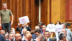 "NAVIKLI SMO DA IH GLEDAMO KAKO PRAVE NERED" Rističević za Alo! o opoziciji: Bilo bi pravo čudo kada bi se ponašali normalno