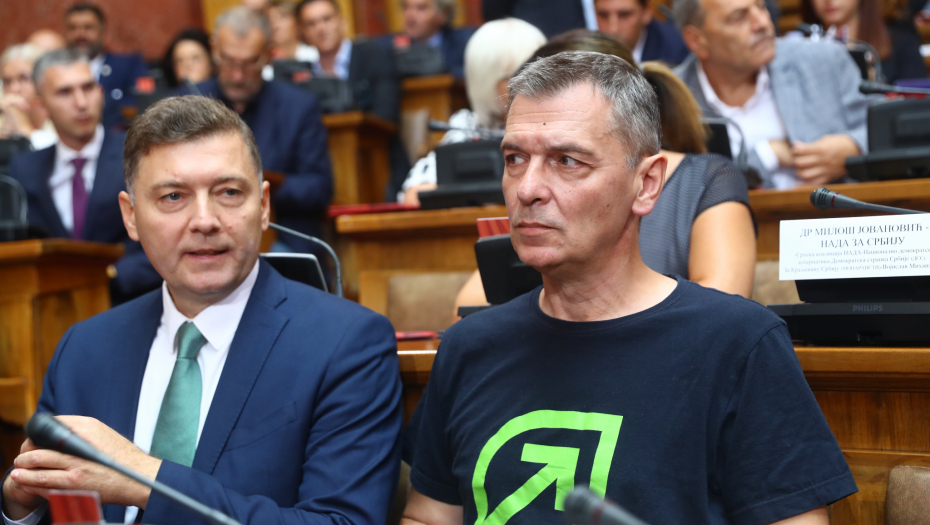 Zelenović i Ćuta se raskantali zbog Fejsbuka